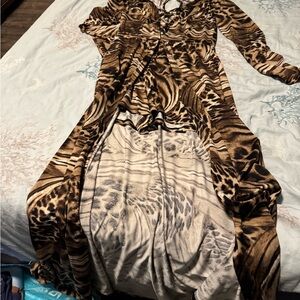 VENUS Brown and Cream Long Sleeve Dress